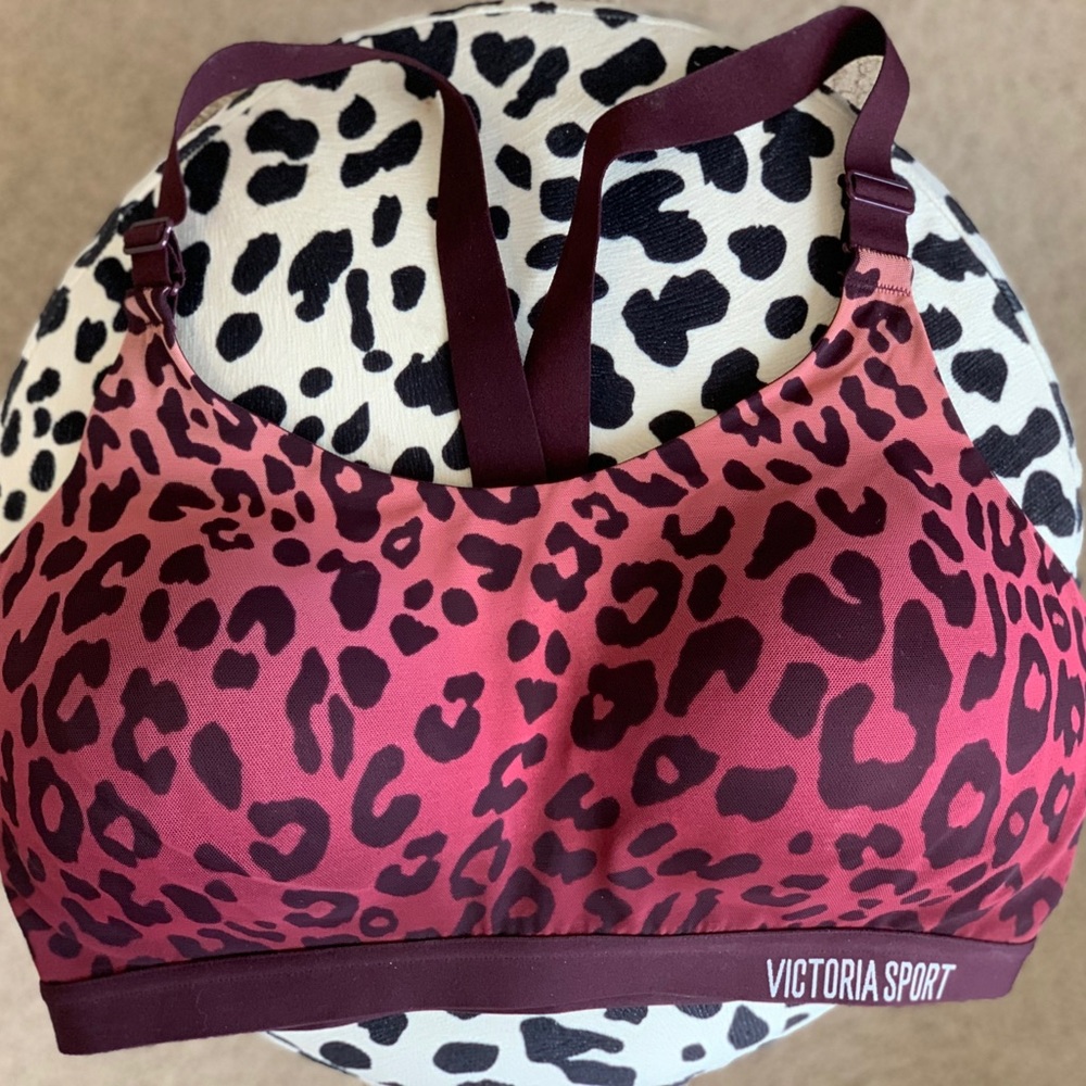 Victoria Secret Sportsbra